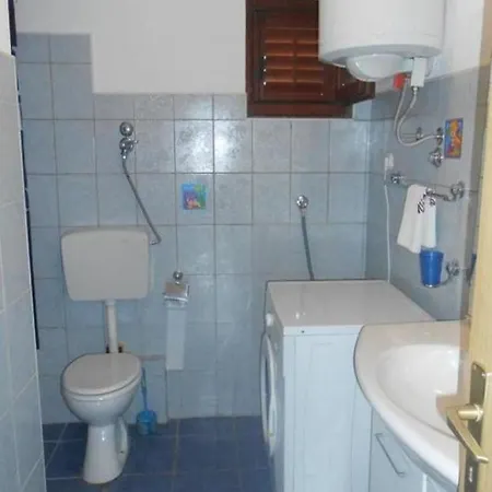 Apartment Luka - Pet Friendly