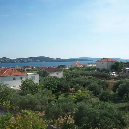 Luka - Pet Friendly * Trogir